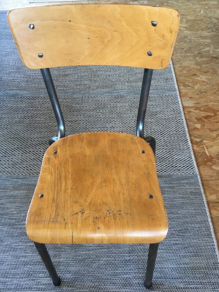 Chaise écolier vintage
